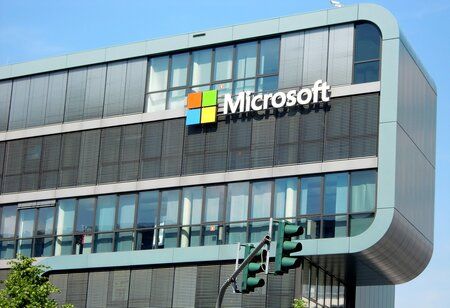 Microsoft to Permit Autonomous AI Agent Development from Next Month