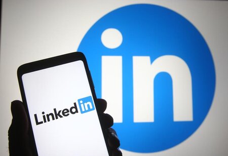 LinkedIn Unveils AI-Powered Networking Feature Amidst Job Market Challenges