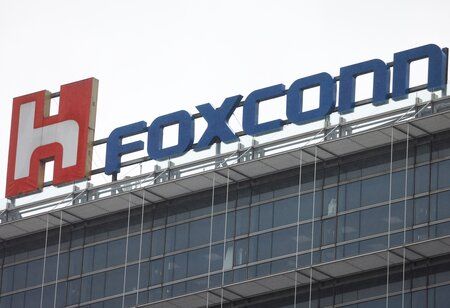 Govt Reallocates Land for HCL-Foxconn Chip Unit to Expedite Progress