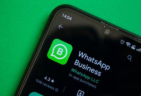 Meta Launches Custom Messaging and 'Meta Verified' on WhatsApp